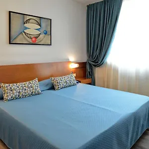 Krystal Hotel