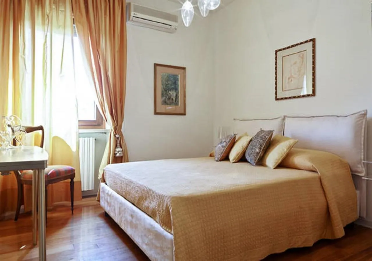 Bed & Breakfast Bed And Breakfast For You Bussolengo